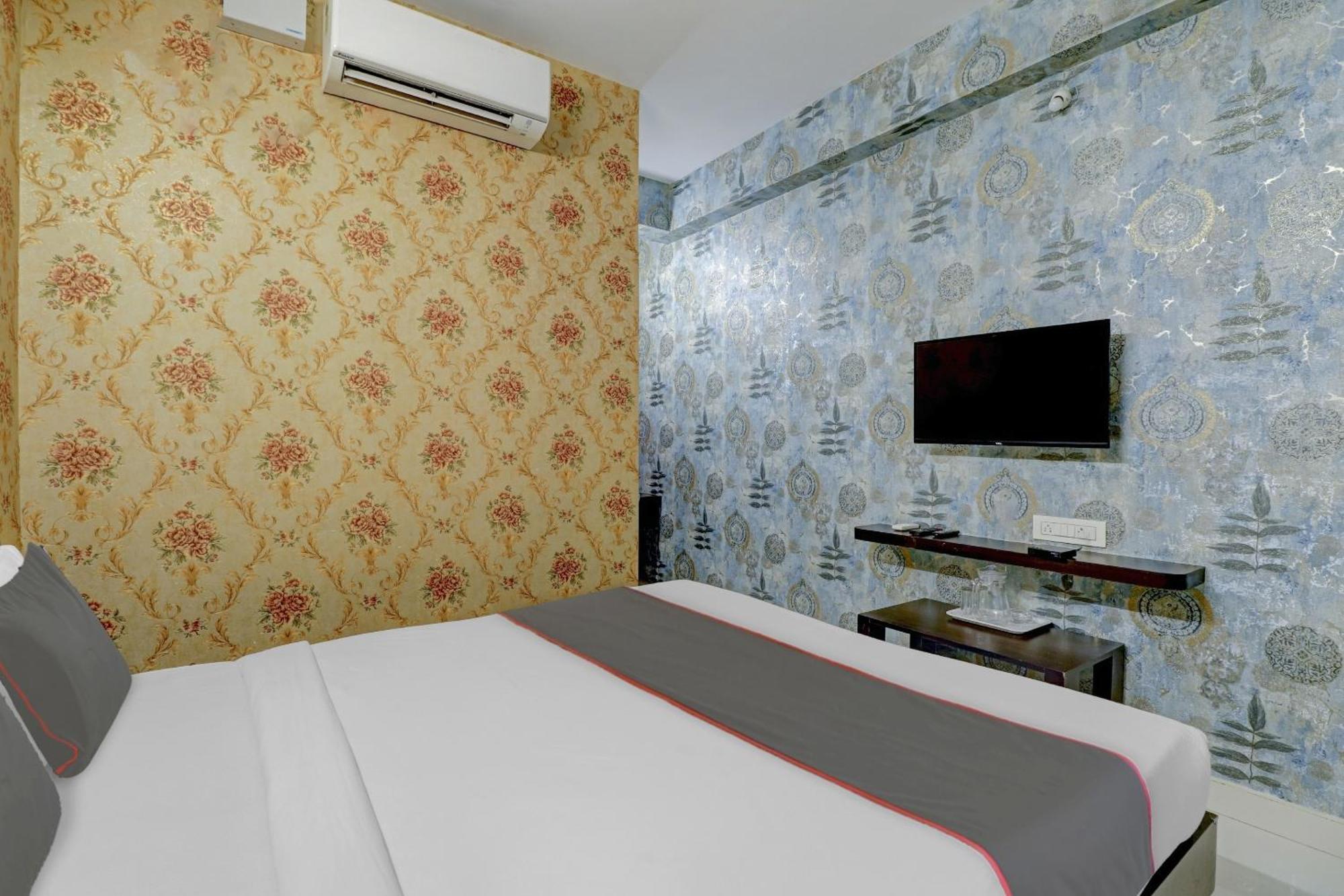 فندق أو واي أو 23461 تشامبيون لوتس بنغالور المظهر الخارجي الصورة
